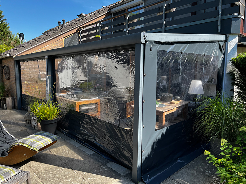 Flexibler Wintergarten geschlossen seitlich